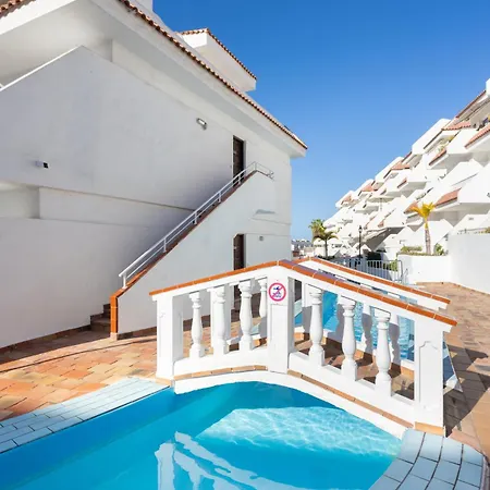 Home2book Americas Escape, Pool & Terrace Appartement