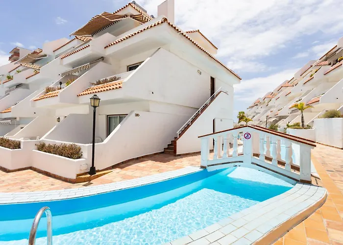 아파트 Home2book Americas Escape, Pool & Terrace