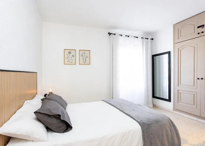 Home2book Americas Escape, Pool & Terrace *