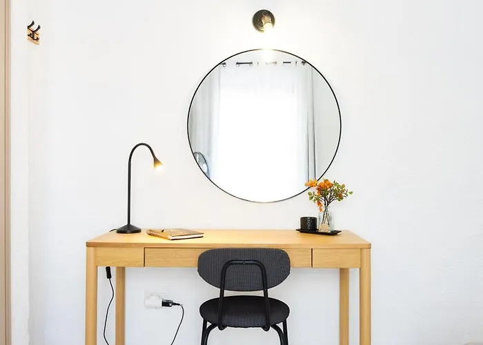 Home2book Americas Escape, Pool & Terrace * 아로나